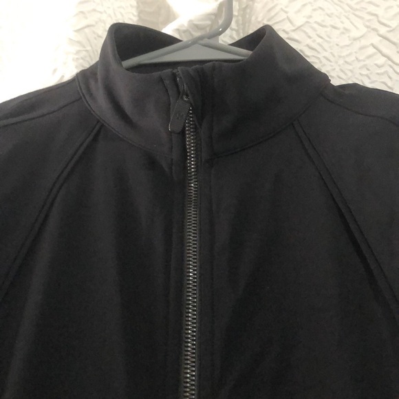 Lululemon Jacket - Picture 7 of 8